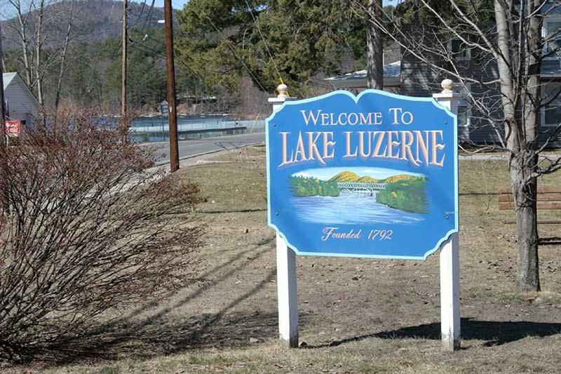 Luzerne Court Motel Lake Luzerne Luaran gambar